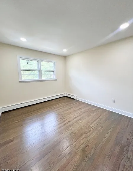 55 Lincoln Cir — Photo 6