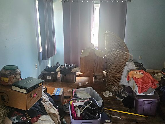5th image of 4450 Matson Ave