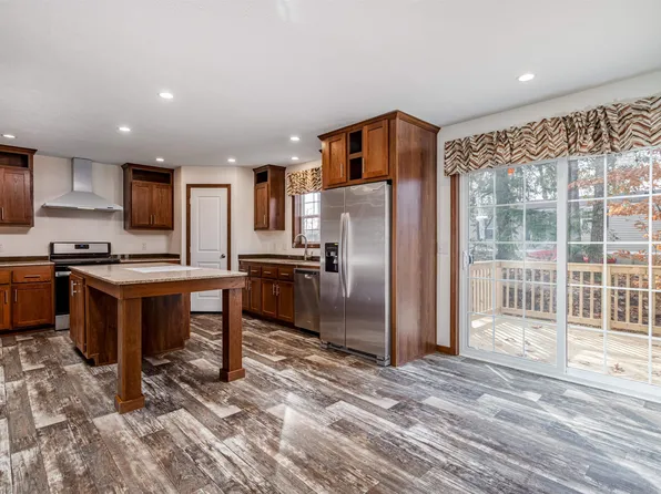 6 White Birch Road, Barnstead, NH 03225