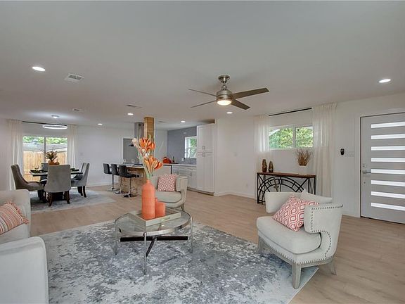 3rd image of 2120 Forest Oaks Dr