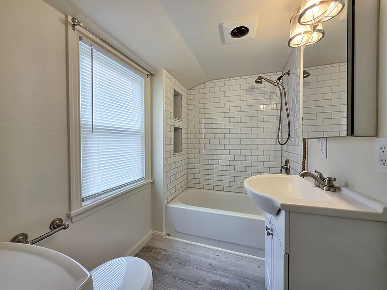 3435 Main St — Photo 14
