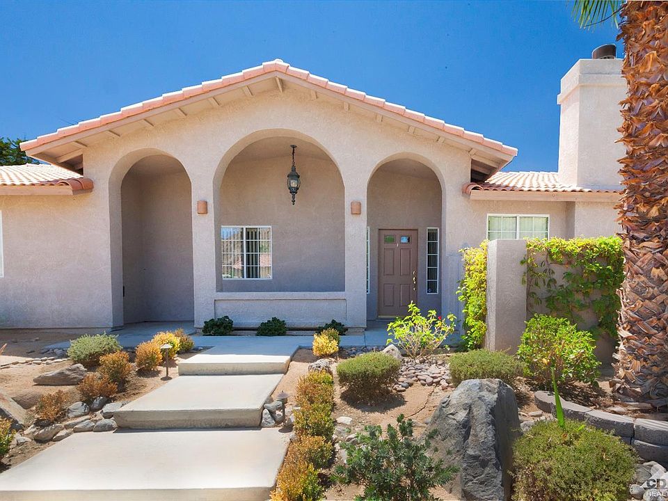 1st image of 51770 Avenida Cortez