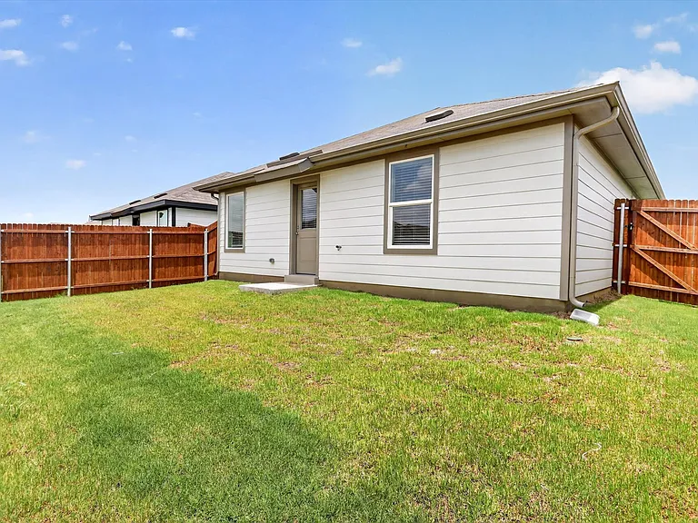 5533 Flannel Ln — Photo 20