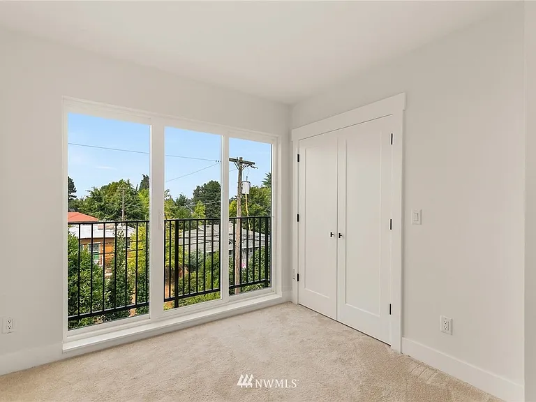 1822 NW 89th St — Photo 10