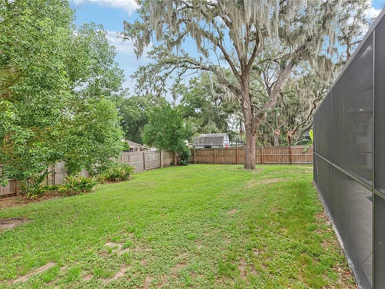 2766 Buckhorn Oaks Dr — Photo 26