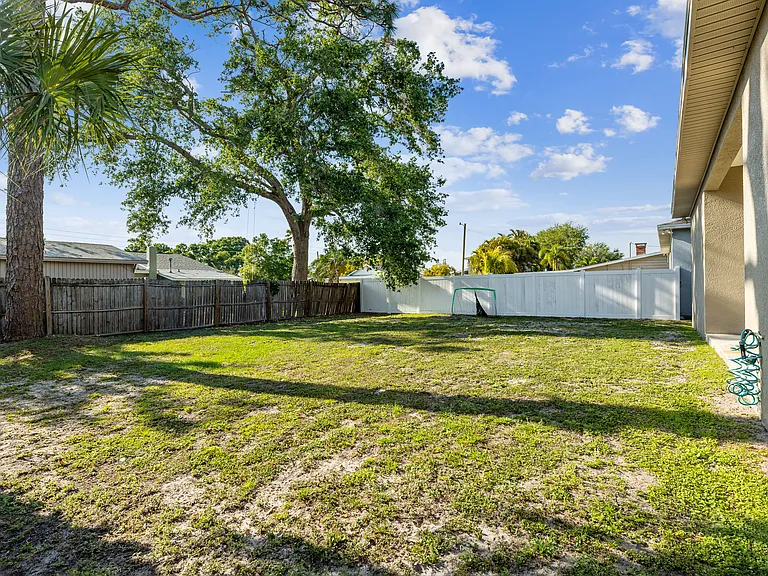 13254 Clay Ave — Photo 21