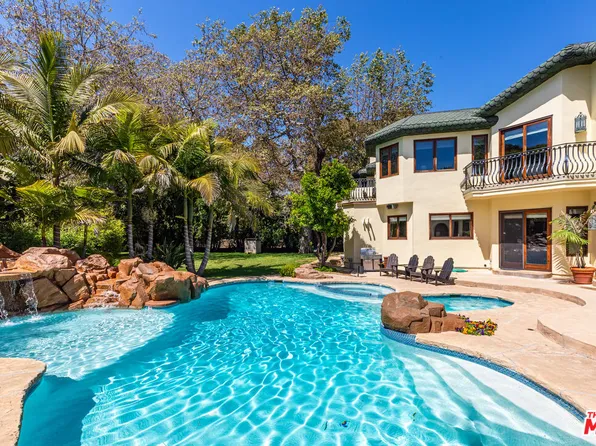 6405 Bonsall Dr, Malibu, CA 90265