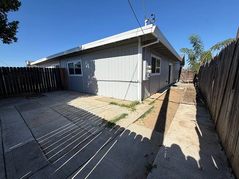 3614 S Port Dr — Photo 20