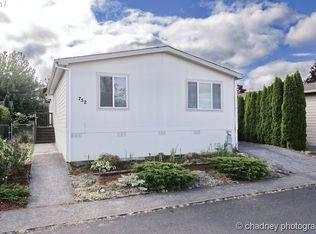 752 SW Sunset Way, Troutdale, OR 97060