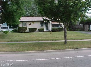 936 W Miller Rd, Lansing, MI 48911