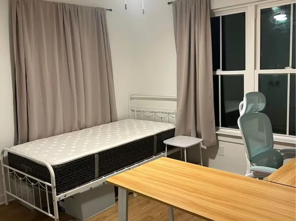 522 Acacia St #522, Savannah, GA 31405