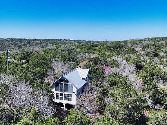 4th image of 343 E. Headwaters ranch