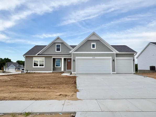 7070 Kettle Dale Ave SE, Alto, MI 49302