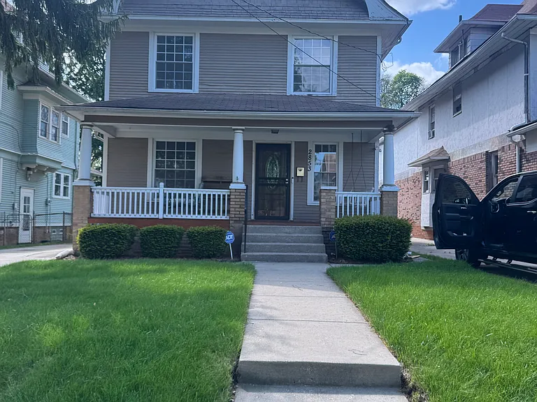 2853 Scottwood Ave — Photo 11