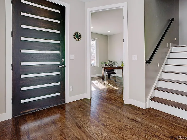 1751 W 40th Ave — Photo 2