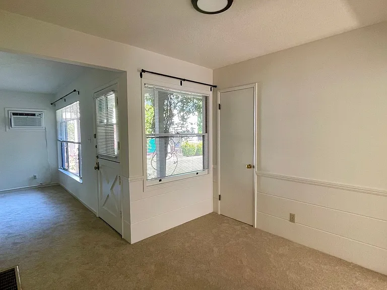 3608 Bickerstaff Rd — Photo 2