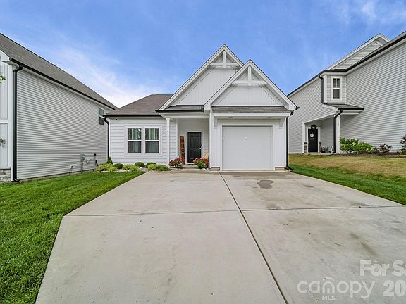 4th image of 144 Cobbler Dr #26