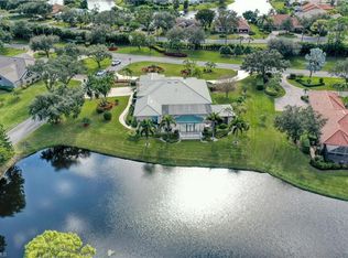 4723 Pond Apple Dr S, Naples, FL 34119