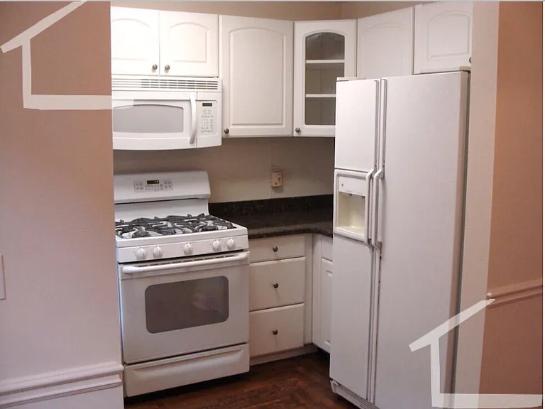 30 Saint Paul St #A6 — Photo 10