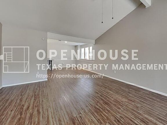 4th image of 22702 Market Square Ln