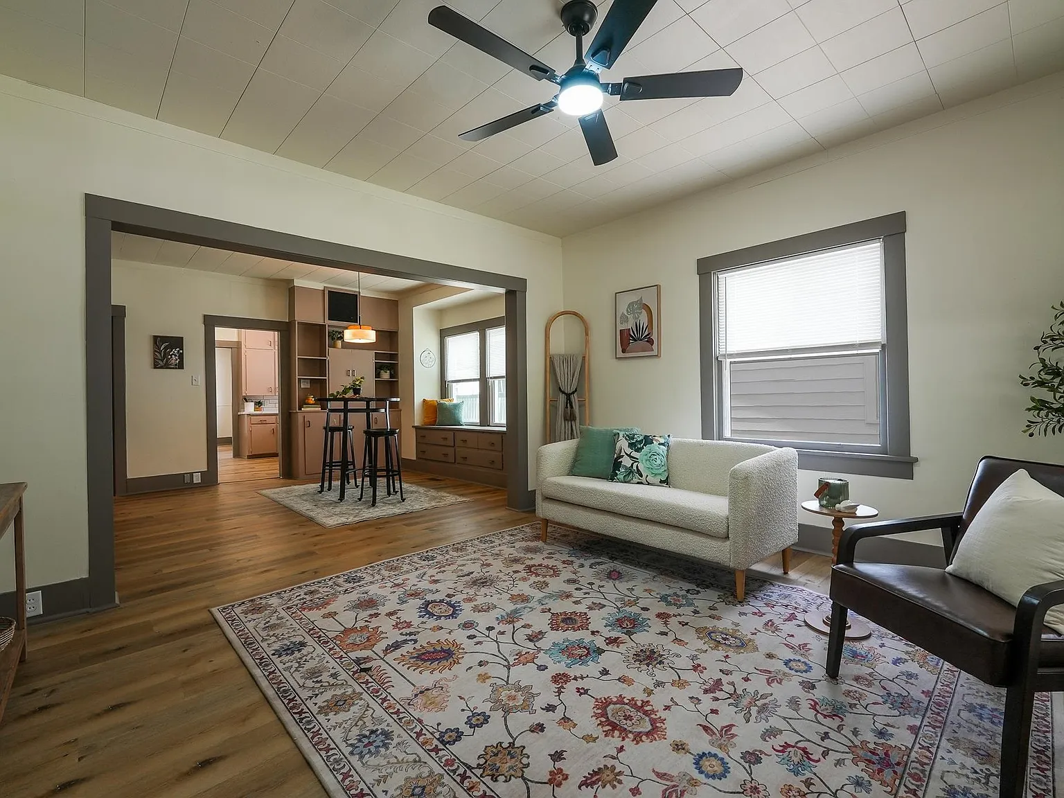 1126 West 1st Avenue - 1 — Photo 3