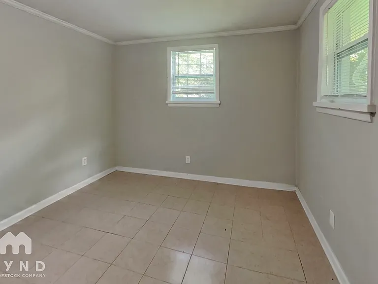2611 Lake Harbin Rd — Photo 13