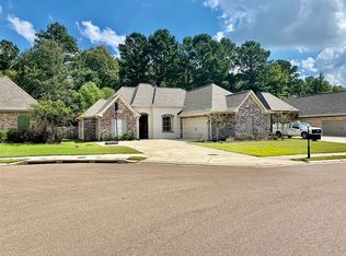 821 Bryce St, Brandon, MS 39047