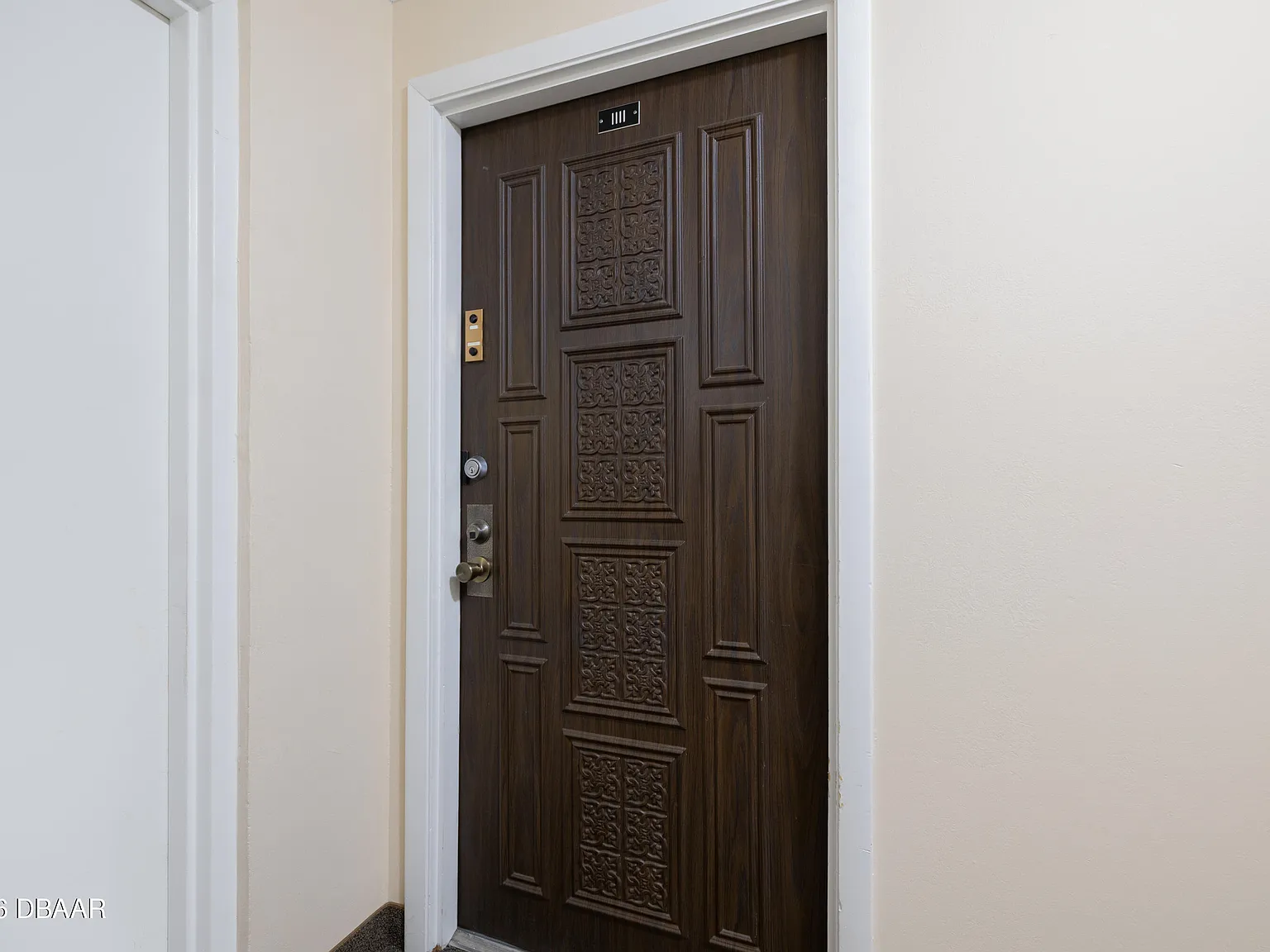 2 bed, 2.0 bath, 1225 sqft, $2,100 — Photo 2