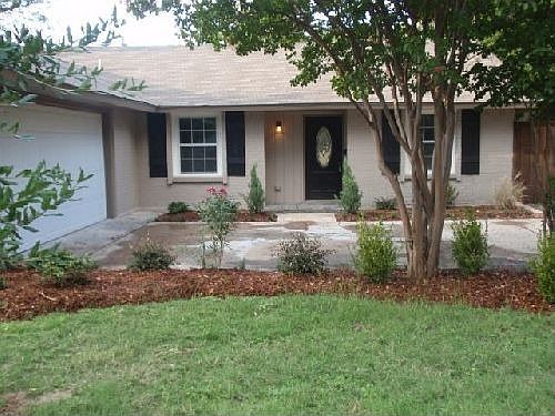 1st image of 3705 Crown Shore Dr