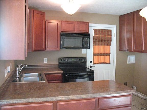 4th image of 5038 Bayside Dr