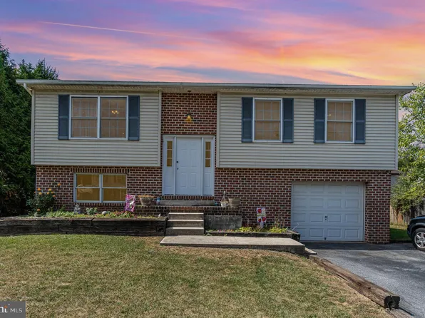 30 Iroquois Trl, York Haven, PA 17370