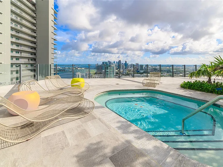 501 NE 31st St #Penthouse 4402 — Photo 41