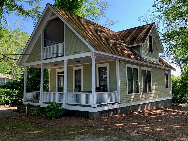 Front with Double Porches