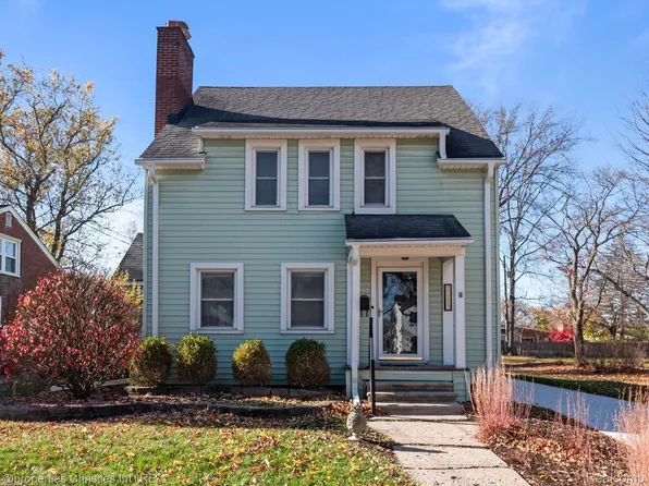 23223 Prospect Ave, Farmington, MI 48336
