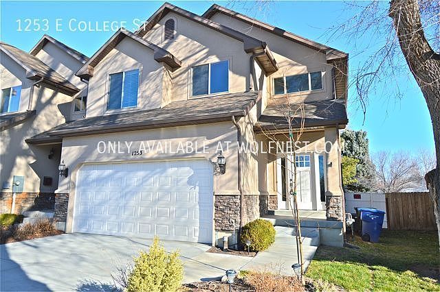 1st image of 1253 E College St