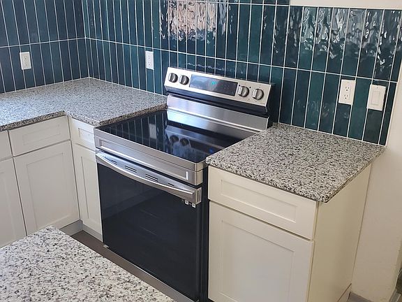 Stainless steel range and oven