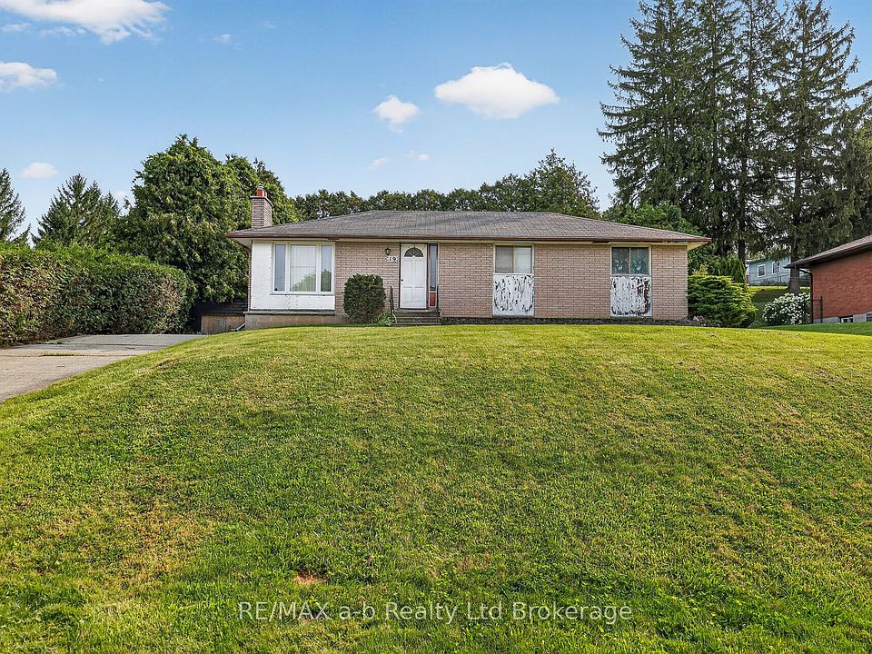 1st image of 19 Spruce Rd