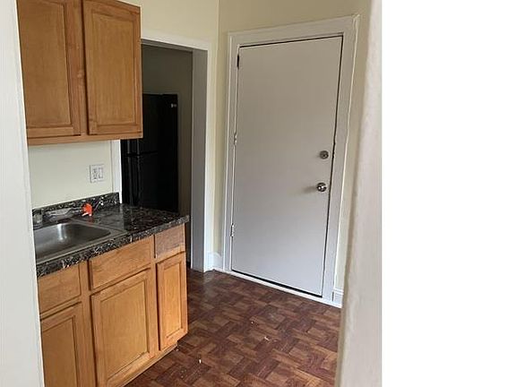 5th image of 46 N Waller Ave APT 701