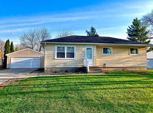 1278 Bowdoin St SE, Kentwood, MI 49508
