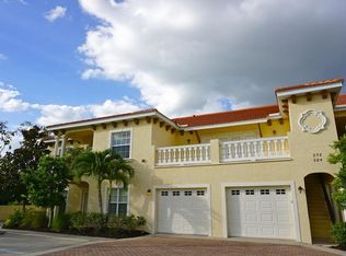 228 Fairway Dr #228, Venice, FL 34285