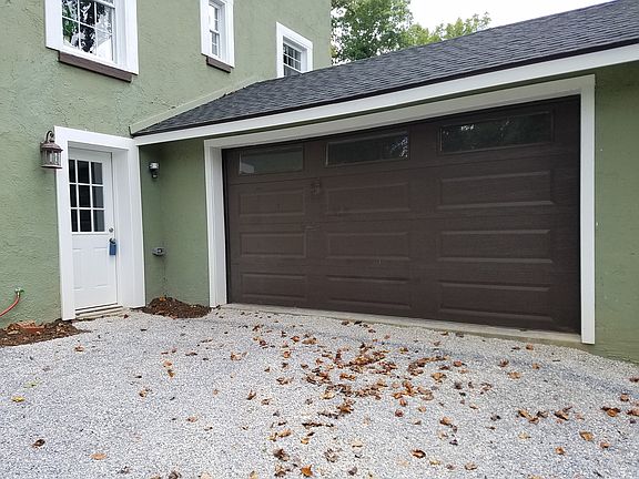 4th image of 143 Woodland Dr