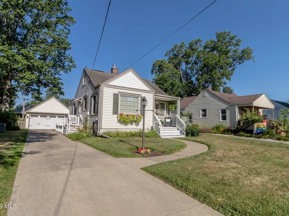 5927 Adelaide Dr, Toledo, OH 43613