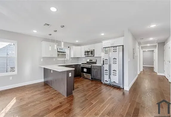 792 S 18th St #1 — Photo 5