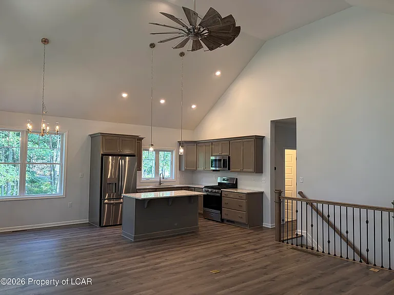 38 Spyglass Rd — Photo 5