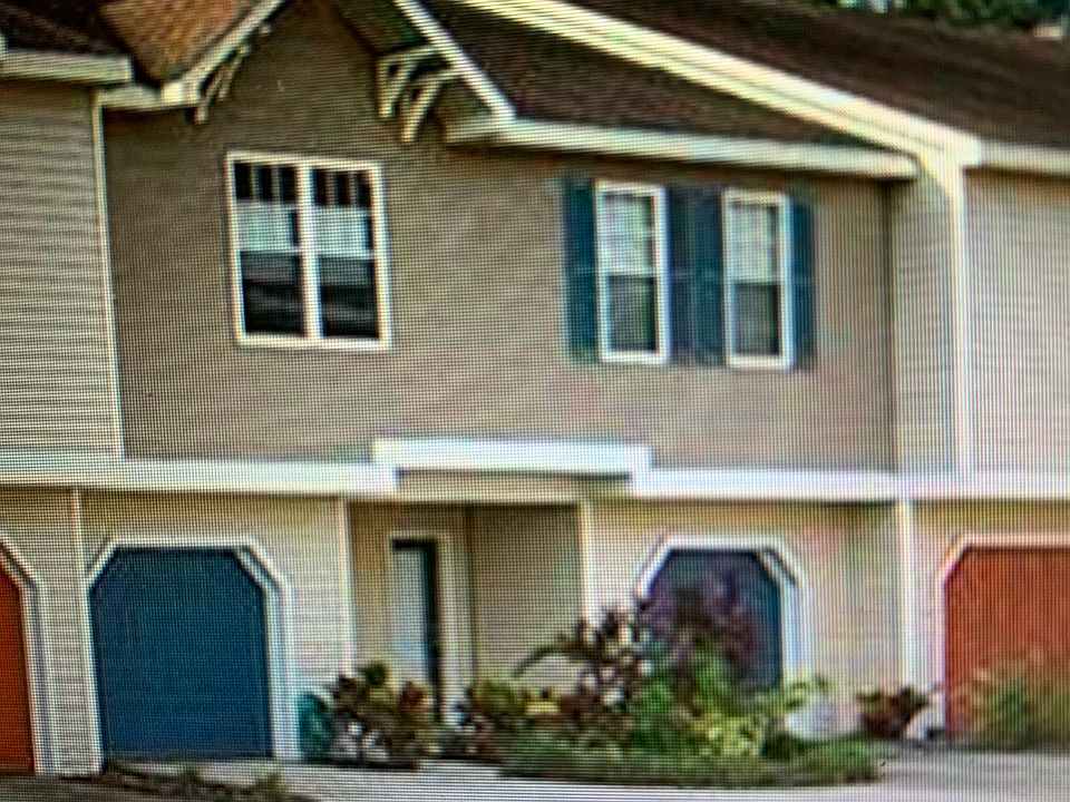1st image of 2900 W Azeele St Unit C