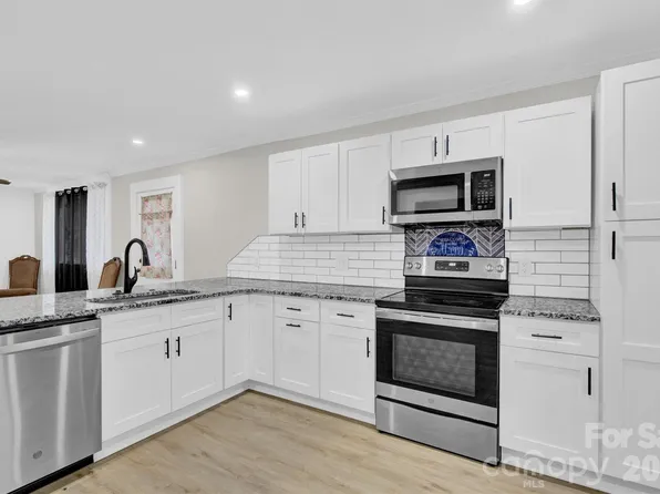 5020 Foster Rd, Cleveland, NC 27013