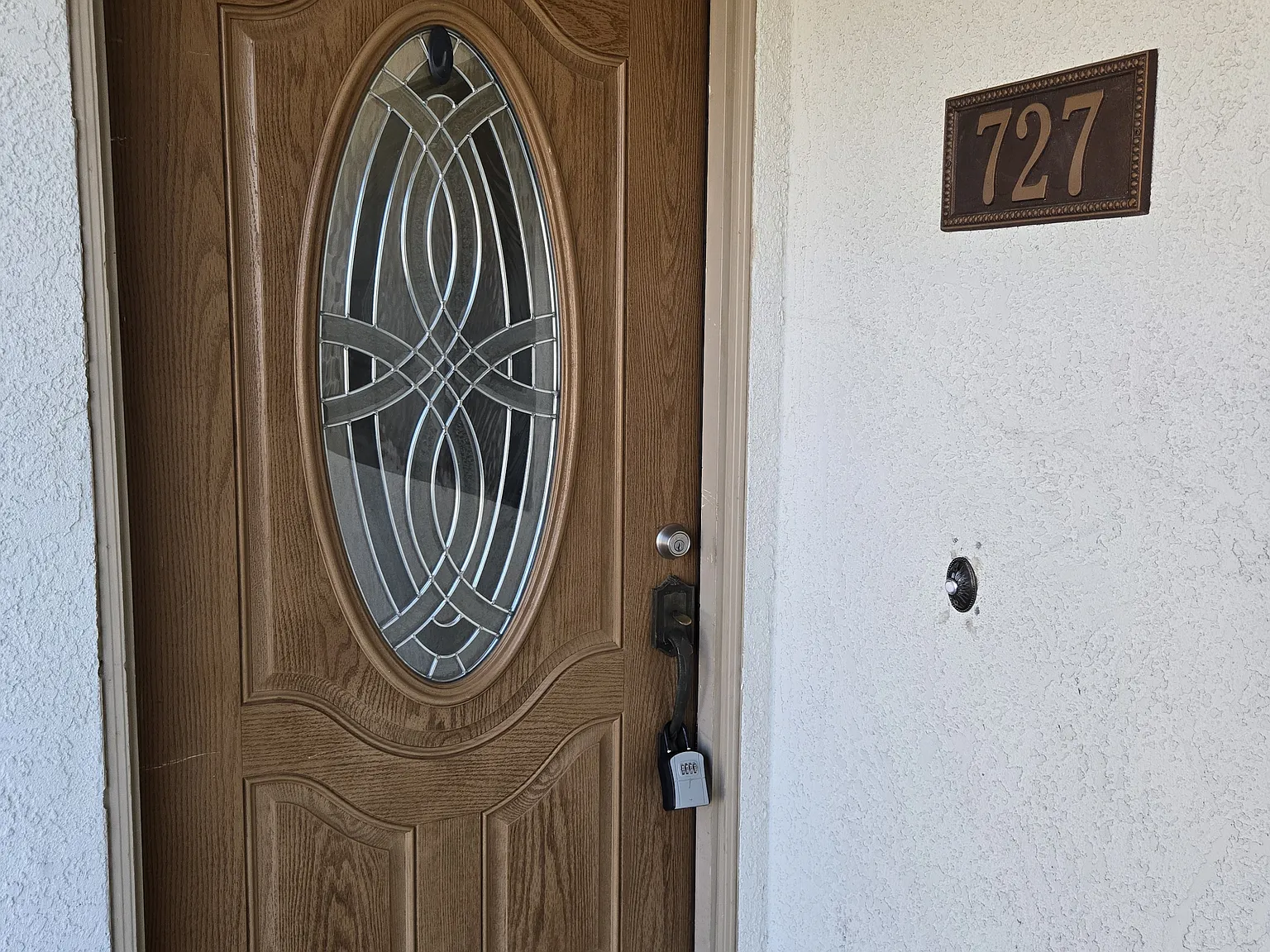4 bed, 2328 sqft, $2,600 — Photo 4