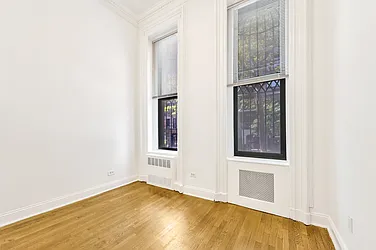 Rented by Aryeh Realty