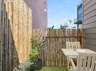 476 Humboldt St APT 3L, Brooklyn, NY 11211