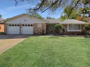 2216 N College Ave, Bethany, OK 73008